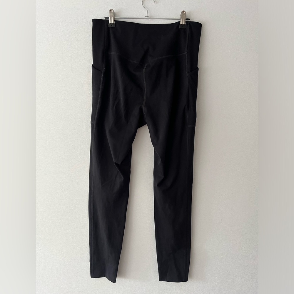 Girlfriend Collective leggings with pockets XL black